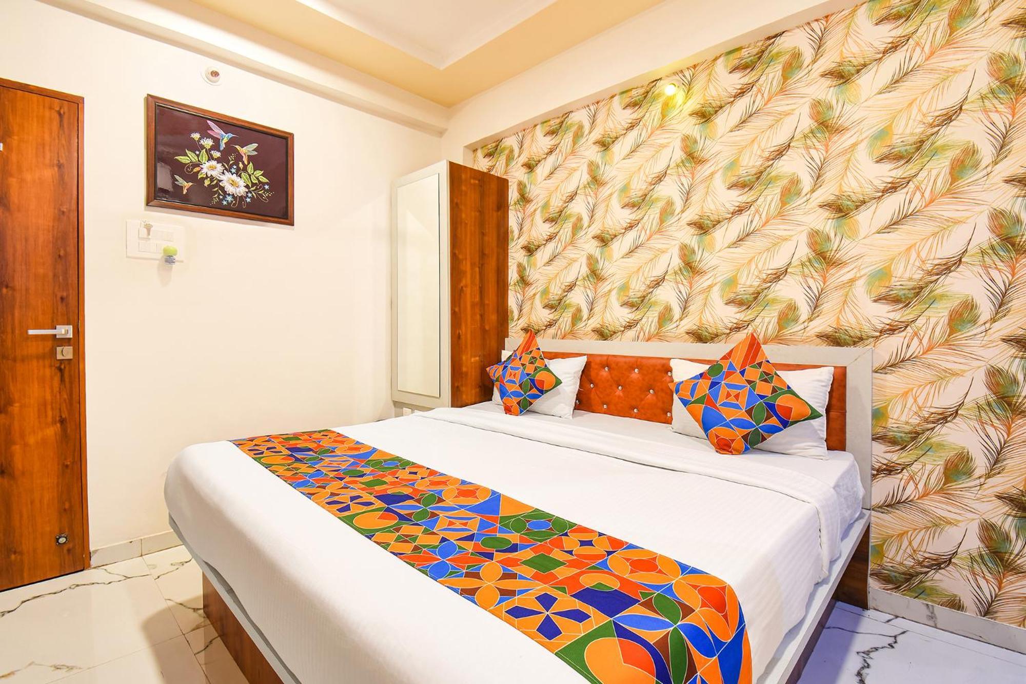 Fabhotel Prime Kharadi Residency - Nr Lohgaon Pune Eksteriør billede