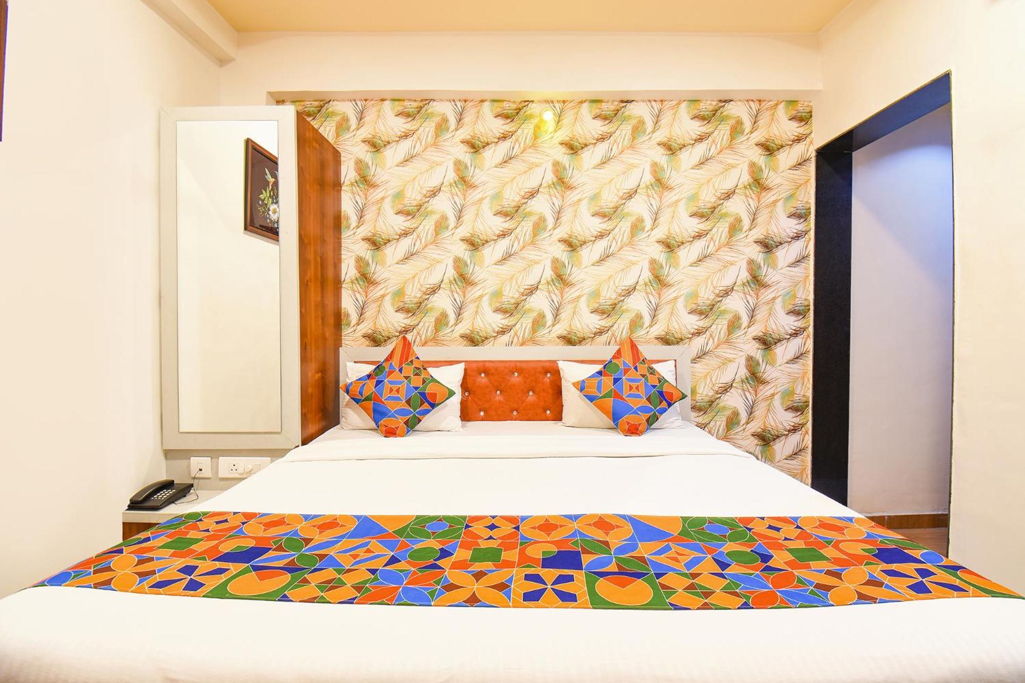 Fabhotel Prime Kharadi Residency - Nr Lohgaon Pune Eksteriør billede